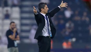 لوشيسكو بعد اتهامه بـ"الجُبن".. مدرب الهلال يدافع عن نفسه