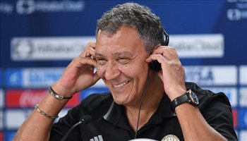 تين كات تين كات: مهمتي الأولى مع الاتحاد؟.. " ايقاظ اللاعبين من النوم"