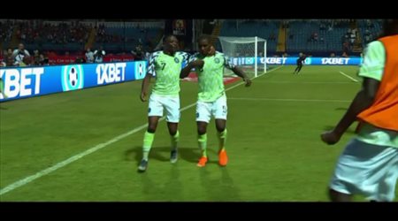 نجم النصر يصنع الهدف الثاني ويساهم في الثالث لمنتخب نيجيريا أمام الكاميرون