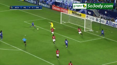 الهلال يتفنن في ضياع الفرص أمام أوراوا بالشوط الأول