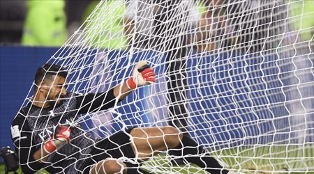 بعد خسارة الهلال صدارة الدوري .. رسالة ساخرة من المعيوف إلى النصر