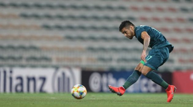 صورة| دياز مستمر في تشيلي لإنهاء مفاوضات رحيله عن الأهلي