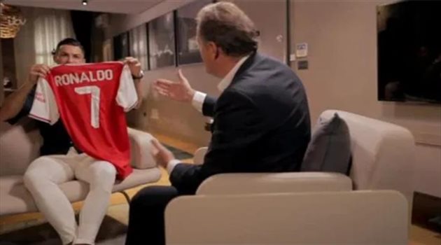 كريستيانو رونالدو يعلن مفاجأة مدوية قبل انتقاله لمانشستر يونايتد