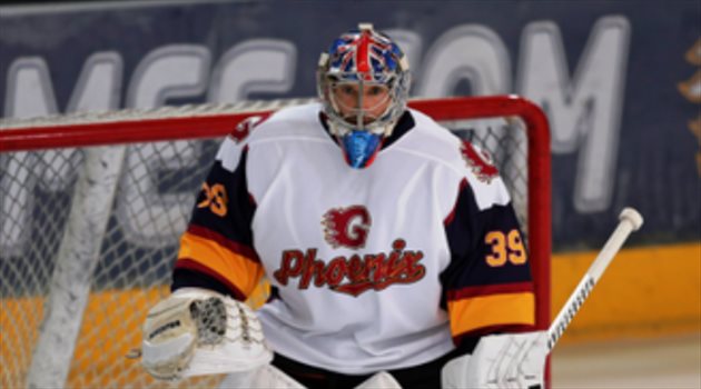  بالتصدي لركلات الترجيح.. بيتر تشيك يواصل التألق في عالم هوكي الجليد