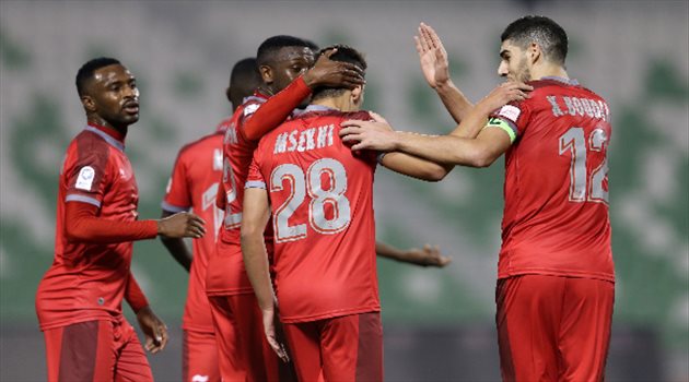 بـ"صورة مثيرة".. نجم الدحيل يحسم انتقاله إلى النصر