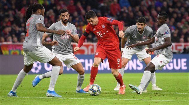 أخيرا.. بايرن ميونخ يوافق على بيع ليفاندوفيسكي لبرشلونة بشرط غريب