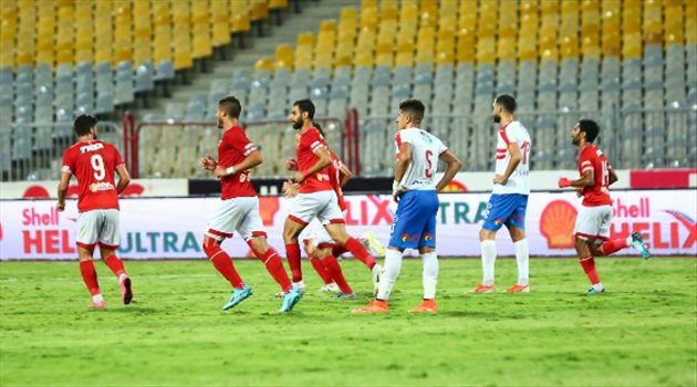 تقارير.. الإمارات تستضيف قمة الأهلي والزمالك مرتين في 4 أيام