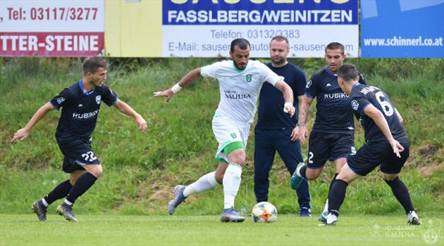 بمشاركة السومة.. الأهلي يهزم جاركوفو بثلاثية نظيفة