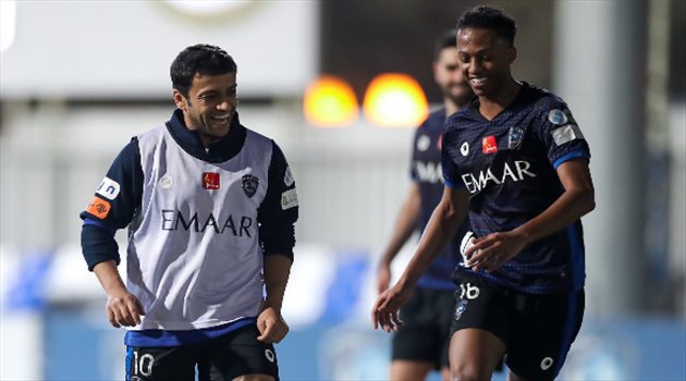 الهلال يعاود الركض بعد إجازة "التتويج بآسيا".. وتطورات إصابة البريك