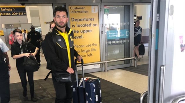 بعثة الاتحاد تصل إلى مانشستر استعدادا للموسم الجديد