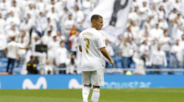 هازارد عن التعامل مع زيدان: أشعر أنني طفل صغير !