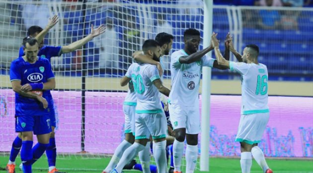 الأهلي يكشف موقف لاعبه من مواجهة النصر في الكلاسيكو