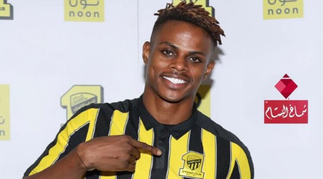 احتدام النقاش على الهواء بسبب هارون كمارا مع الاتحاد