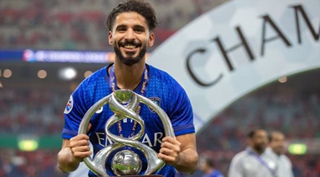 رئيس الرائد يفتح ملف صالح الشهري مع الهلال