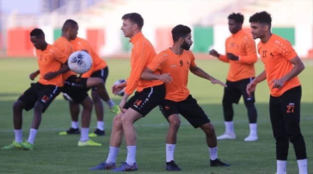 لاعب الاتفاق يغيب عن مباراة ضمك.. وروجيريو يطير إلى البرازيل