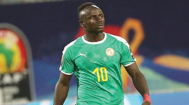 سعودي لايت| "فيديو".. ماني يلتقي شبيهه في السنغال