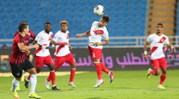 مباراة مجنونة.. الرائد يحرج الوحدة ويلقي بالاتحاد في دوامة الخطر