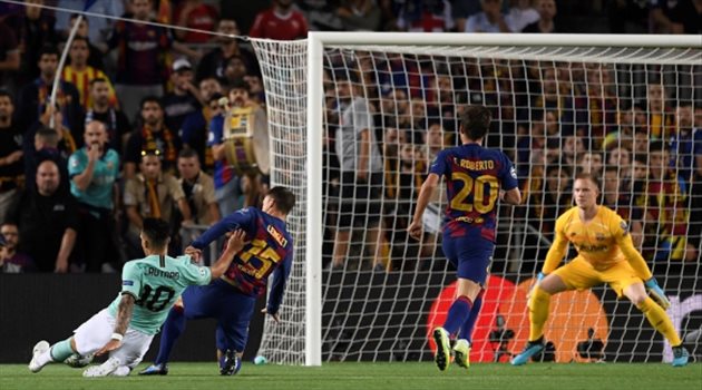 برشلونة يستقبل الهدف الأسرع بدوري الأبطال منذ 8 سنوات