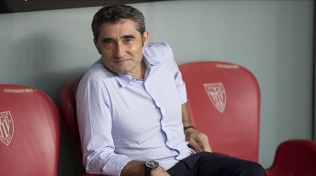 تبرير مستفز من فالفيردي وبيكيه لهزيمة برشلونة.. ونقد مبكر لجريزمان !