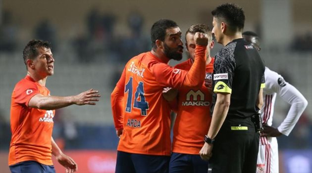 ليس سواريز..الهلال يقترب من نجم برشلونة وأتلتيكو مدريد