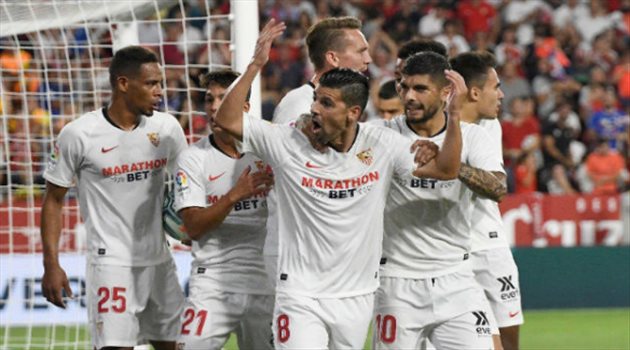 "قبل ساعات من المباراة".. نجم إشبيلية "يقسو" على تاريخ ريال مدريد