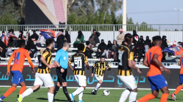 كوارث طارق عبد الله تزيد أوجاع الاتحاد ويخسر بالأربعة أمام الفيحاء