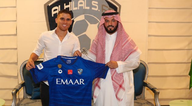 صورة| كويلار يبدأ مشواره مع الهلال