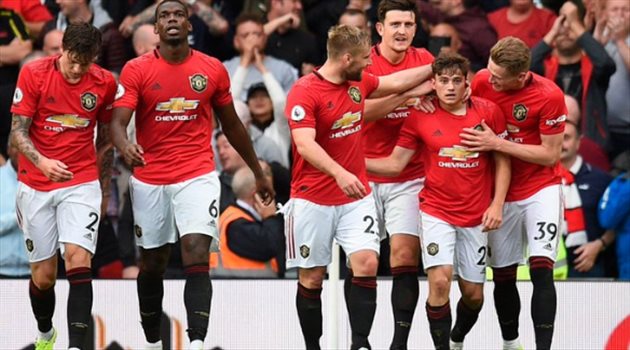 رسميا.. لاعب جديد يرحل عن مانشستر يونايتد إلى الدوري الإيطالي