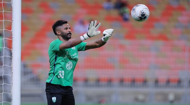 بعد انتقاله للمستشفى.. تعرف على خطورة إصابة حارس الأهلي