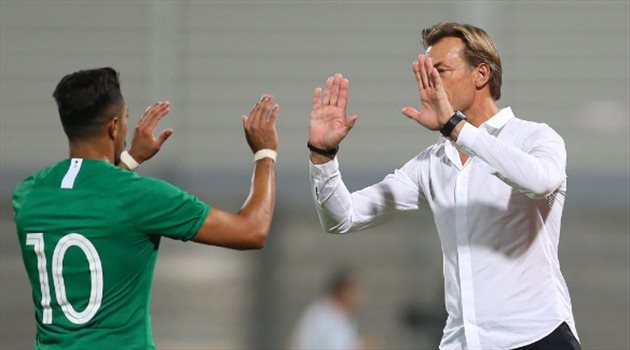 رينارد: أنا من يختار اللاعبين.. وهذا رأيي في زيادة أعمار "الأخضر"