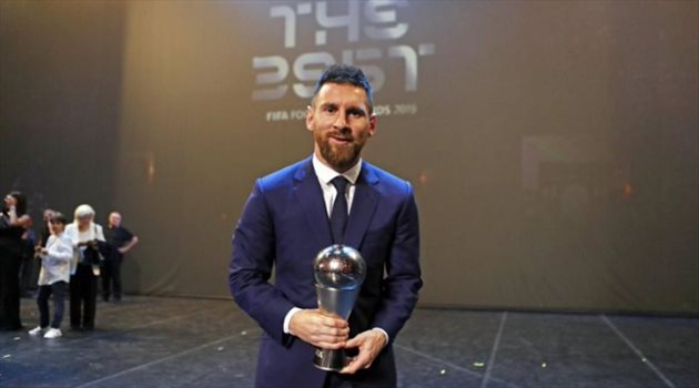 ميسي يستعرض إنجازاته الفردية قبل الكلاسيكو