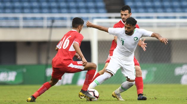 بعثة الأخضر الأولمبي تصل دبي استعدادا للدورة الدولية