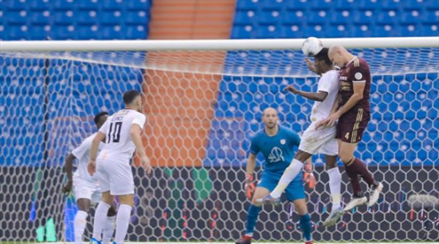 نادي برازيلي يطارد مهاجم الشباب "الجديد"