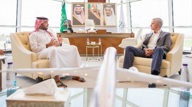 رئيس هيئة الرياضة يستقبل مورينيو