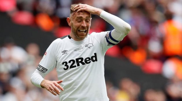 قائد ديربي الإنجليزي يغيب حتى نهاية الموسم بسبب حادث تحت تأثير الخمور !