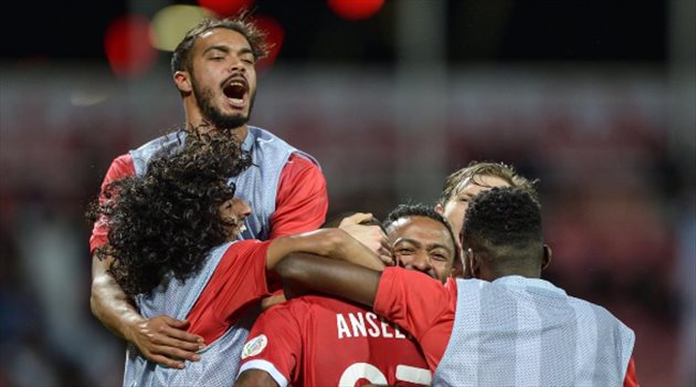 فرحة الهلال تصير فرحتين.. النصر يسقط أمام الوحدة في دوري المحترفين