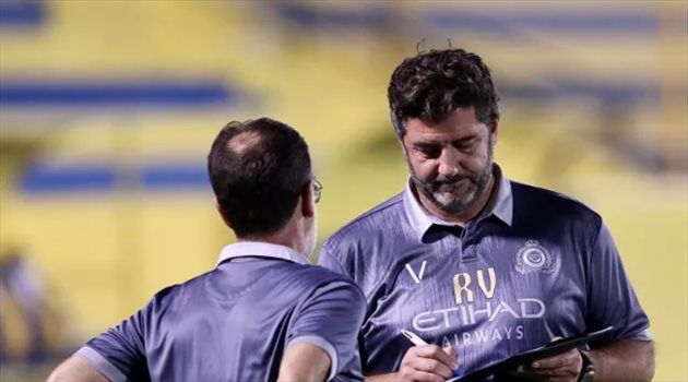 كلمات نارية من فيتوريا لـ"نجوم النصر"