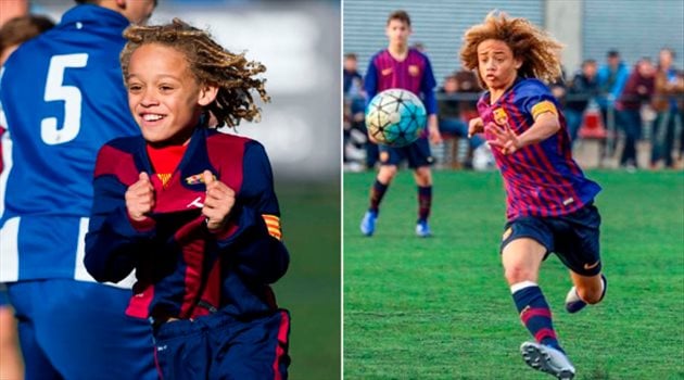 فابريزيو رومانو يكشف حقيقة انتقال تشافي سيمونز إلى برشلونة