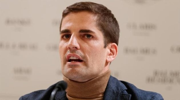 إقالة مدرب إسبانيا السابق من تدريب سوتشي الروسي بسبب الذكاء الاصطناعي