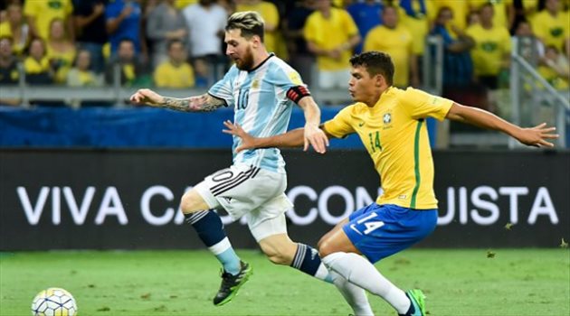 ميسي يكشف مفاجأة جديدة عن السوبر كلاسيكو في السعودية