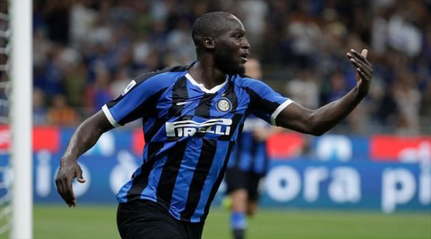 لوكاكو يقود هجوم إنتر في مواجهة كالياري بالدوري الإيطالي