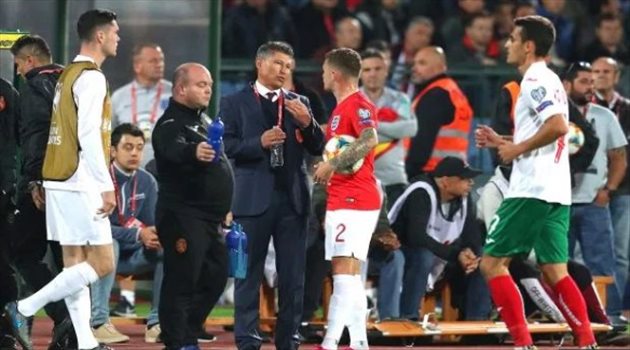 ردود فعل مدوية على عنصرية بلغاريا على الإنجليز.. وتعليق "مستفز" من المدرب المنافس !