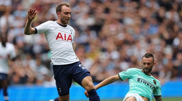 برشلونة يهدد إنتر.. "إريكسن في طريقه إلى ميلانو ولكن"