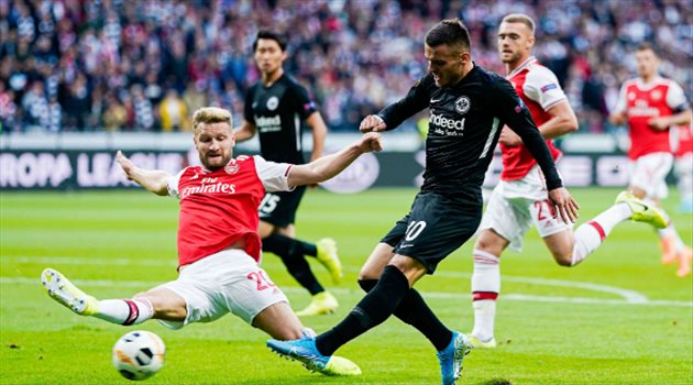 الدوري الأوروبي| ارسنال يكتسح فرانكفورت.. وفوز ملحمي لايندهوفن