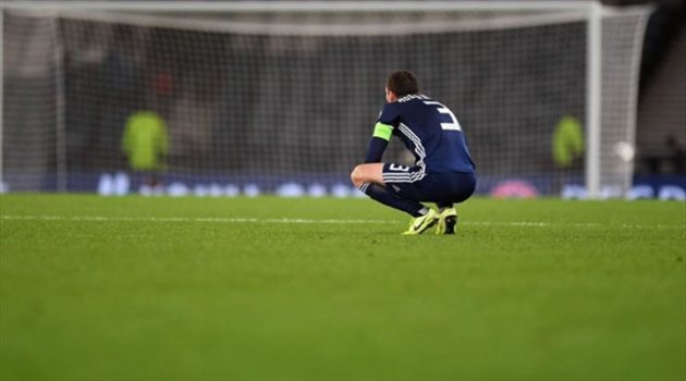 مخاوف من إصابة نجم ليفربول بعد انسحابه من التوقف الدولي