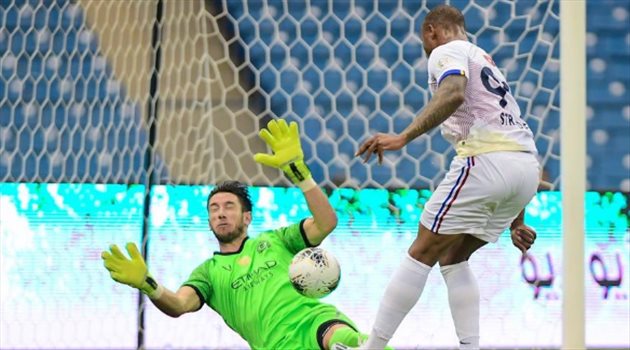 VAR يمنح الحزم أول انتصار على النصر منذ 10 سنوات بدوري المحترفين