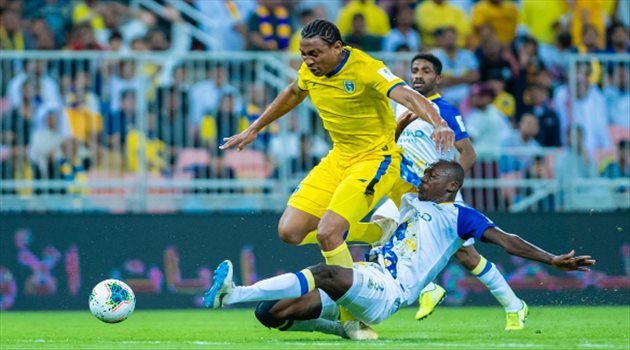 جراحة ناجحة في الركبة لنجم النصر