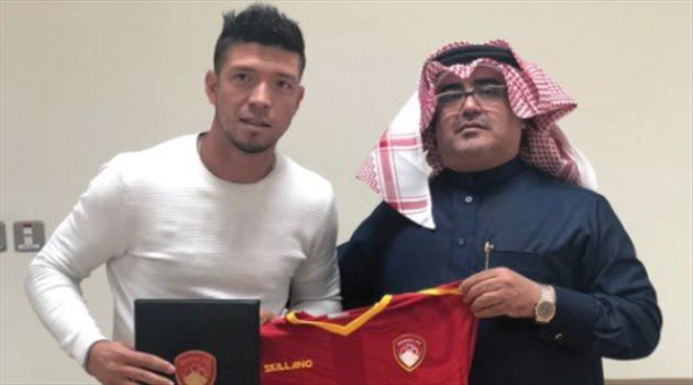 أولى صفقات الشتاء.. ضمك يتعاقد مع مدافع أرجنتيني "من العيار الثقيل"
