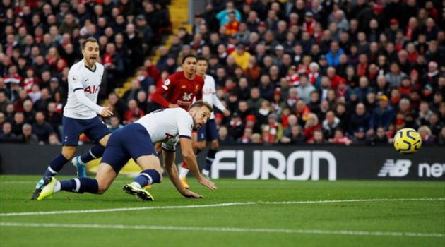 الدوري الإنجليزي| هاري كين يحطم ليفربول والأرقام القياسية معا