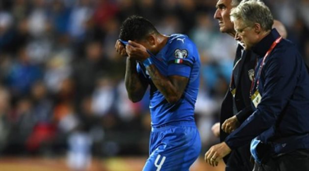 مدرب إيطاليا يعلن حجم إصابة نجم دفاع تشيلسي